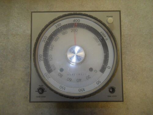 Honeywell R7351A 1023 3 Dialtrol Temperature Control