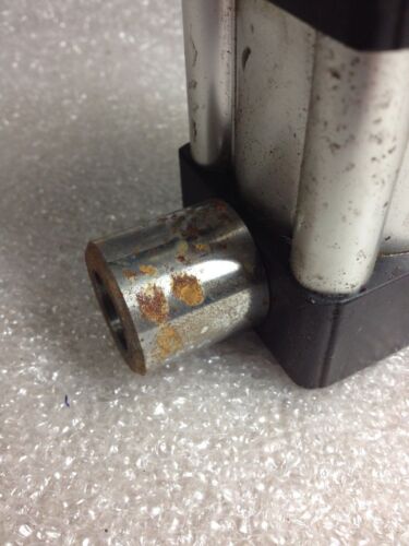 Parker DB2MAU19A Pneumatic Cylinder