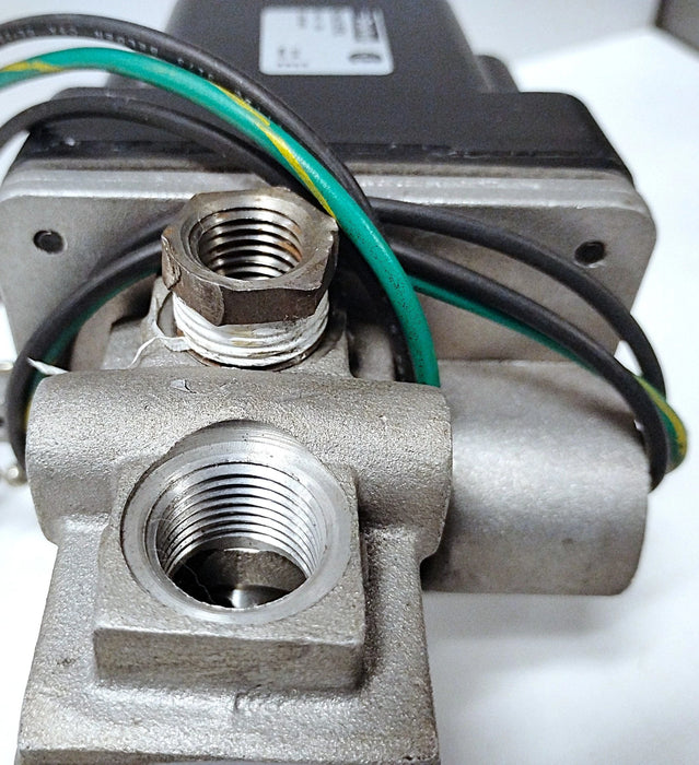 Parker CWJ13701 120 V AC VAC-150 psi Pneumatic Solenoid Valve w/ 3/8 in Ports