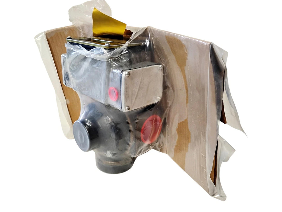 UFM WVM30GM-16-TT0WR 30 GPM 2" Type 4 Series MN Flow Monitor w/ M140RAL2 Display