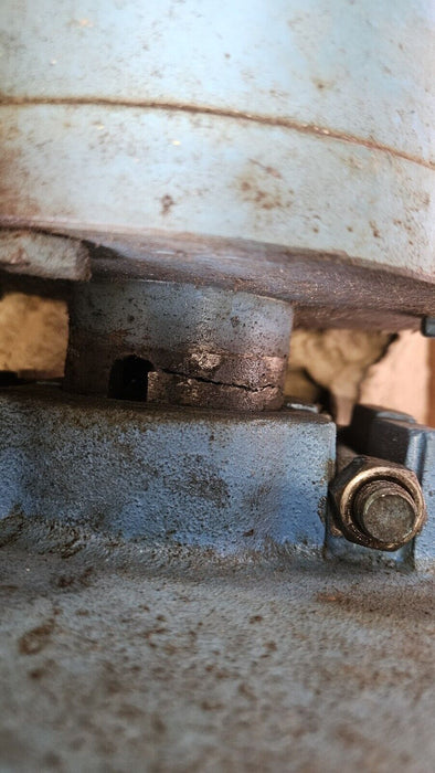 Gusher Pump 35F850-87 with 11019NS-SE-A (Cracked Housing)