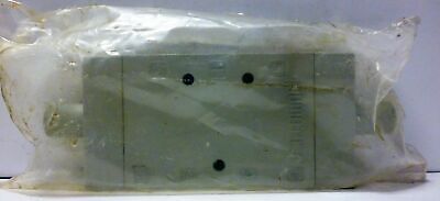 Numatics L23JJ452O000000 Valve Manifold