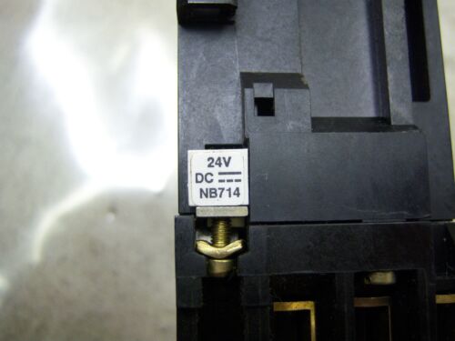 Allen-Bradley Contactor 100-A30NZJ3 30A 24VDC