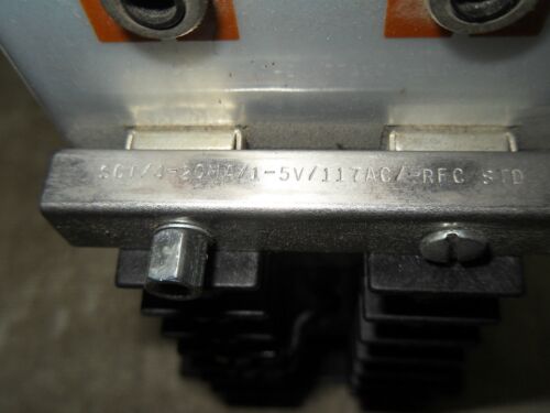 1 MOORE INDUSTRIES SCT/4-20MA/1-5V/117AC-RFC SIGNAL CONVERTER