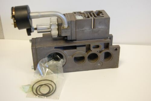 Numatics 152RS115J Regulator valve