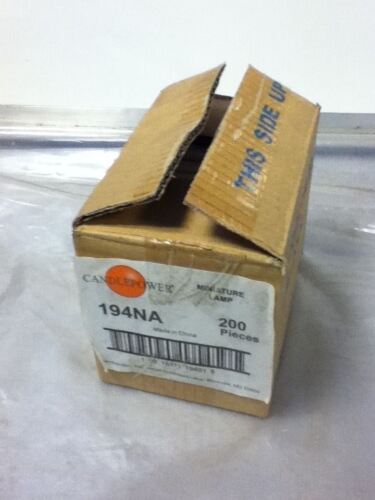 LOT OF 200 CANDLEPOWER 194NA LAMPS