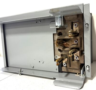 Siemens XLVB421N 240 V AC 30 A I-T-E XJ-L Fusible Bus Switch