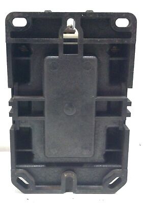 Square D 8910DPA93S40V02 110 / 120 V AC 90 A 3 P Definite Purpose Contactor