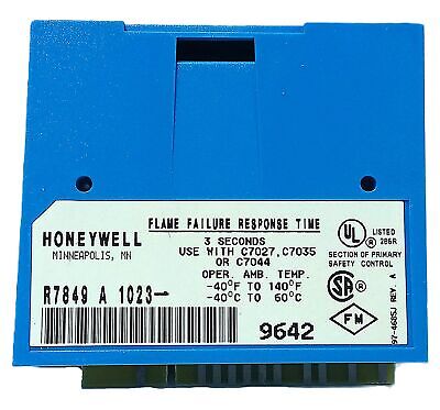 Honeywell R7849 A 1023 Ultra Violet Flame Amplifier