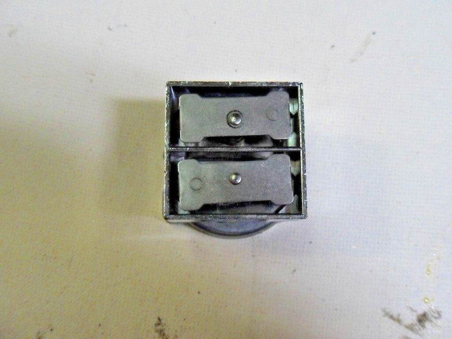 2 Cutler-Hammer E30AB Compact Pushbutton Operator