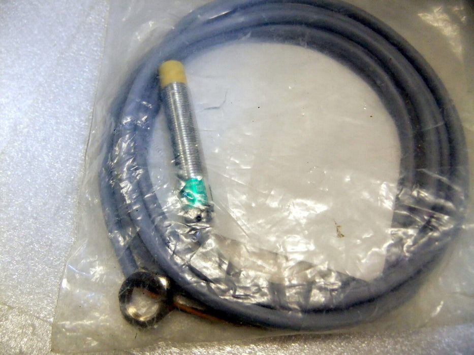 Turck Ni8U-M12-AP4X Proximity Switch