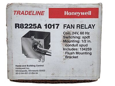 Honeywell R8225A-1017 120/240V Fan Relay with 24VAC Coil