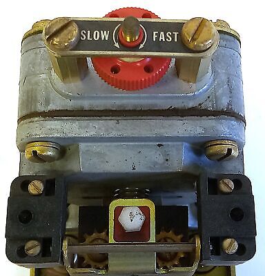 Square D 9050BO1D 110-120 V AC 30 A Adjustable Time Delay Relay