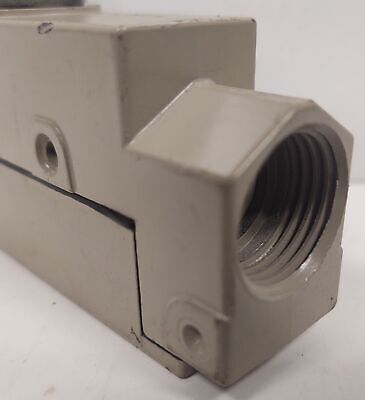 Omron ZE-Q22-2S Limit Switch