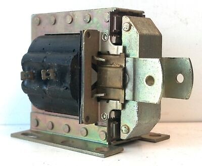 Dormeyer 4X242 120 V AC Mechanical Solenoid Transformer