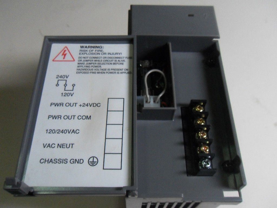 Square D SPX2DS2D2AV2 Seriplex Module I/O