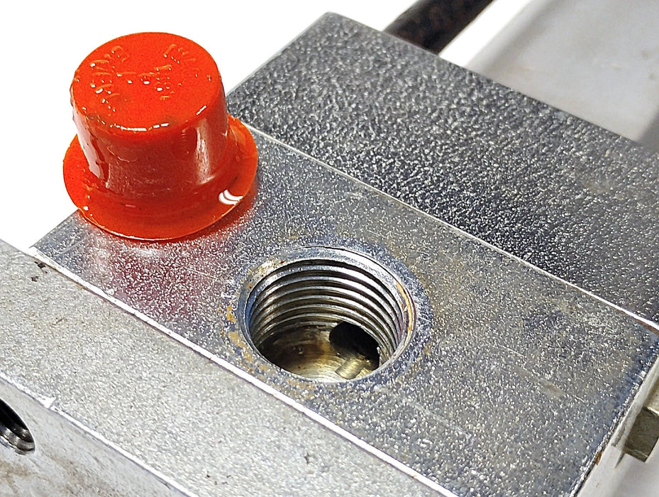 PHD NEHGMF21-3/4-4-D-H-M Hydraulic Cylinder