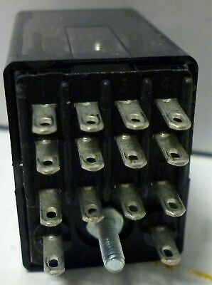 Siemens KHAU-17A12N-120 Plug-in Relay