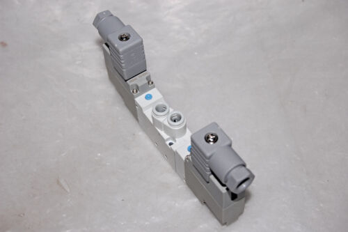 SMC SYJ5220-1D-C6 DOUBLE SOLENOID VALVE