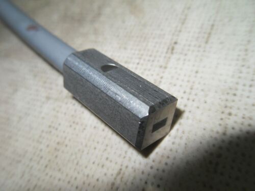 1 BAUMER ELECTRIC FUF 150B9049 SENSOR