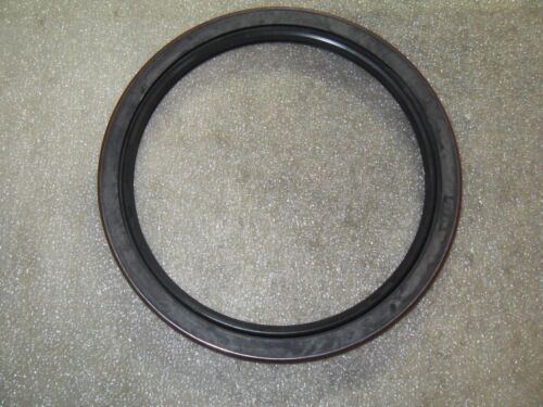 1 NIB FEDERAL-MOGUL 416077 OIL SEAL