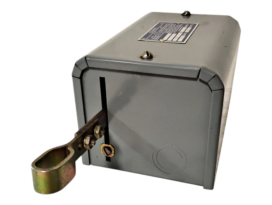 Square D 9038-AG1 Mechanical Alternator Open Tank Liquid Level Switch