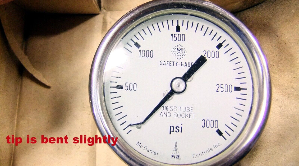 McDaniel Controls KNS-GF 0-3000 psi Glycerine Filled Air Pressure Gauge
