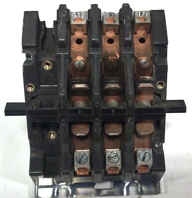 P&H Harnischfeger 479U193D11 30A 110-120/220-240V NEMA Size 1 Magnetic Contactor