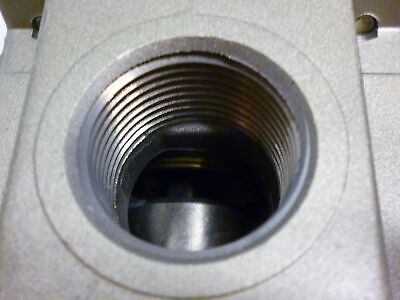 SMC VGA342-06A Poppet Valve