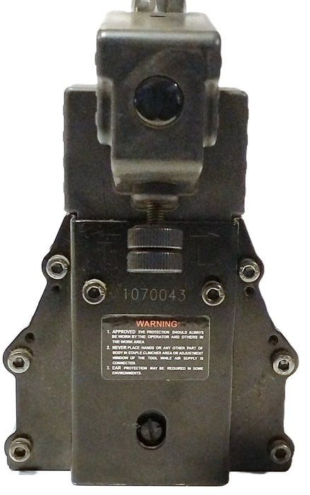 ULINE H-1025 C 5/8 in Manual Carton Stapler