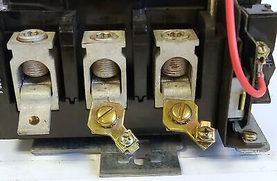 GE CR308E2041EAATJA 600 V AC 90 A 50 HP NEMA Size 3 Starter with Aux. Contact