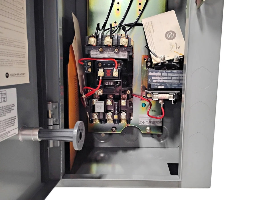 Allen-Bradley 513-AAH-6-38 110/120 V NEMA Size 0 Combination Starter w/ CB