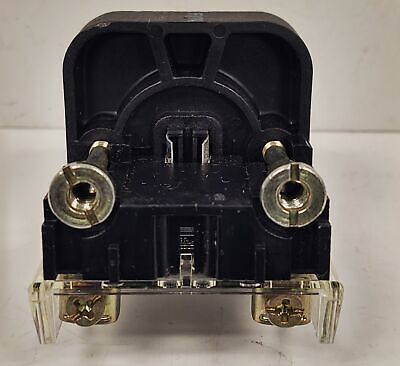 Allen-Bradley 800T-R10 Panel Indicator with Neon Lamp and Red Lens