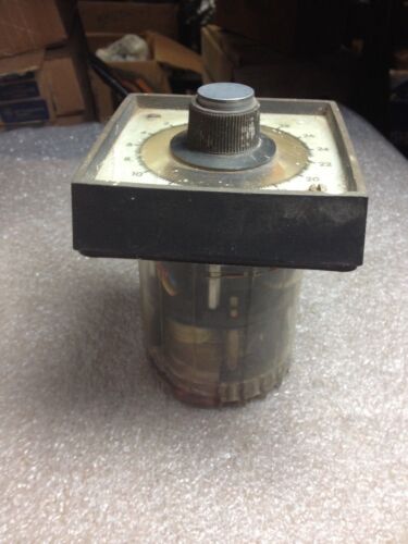 ATC 309D016A04PX Timer