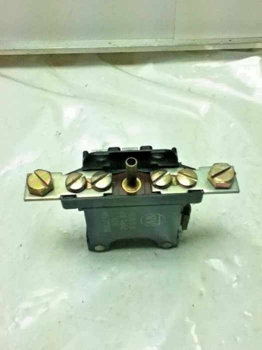 Allen-Bradley X-37886 Left Hand Overload Relay