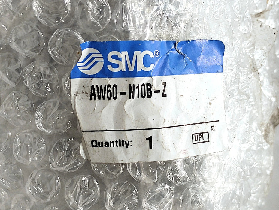 SMC AW60-N10B-Z 125 psi Regulator w/ Integrated Filter and Mounting Bracket