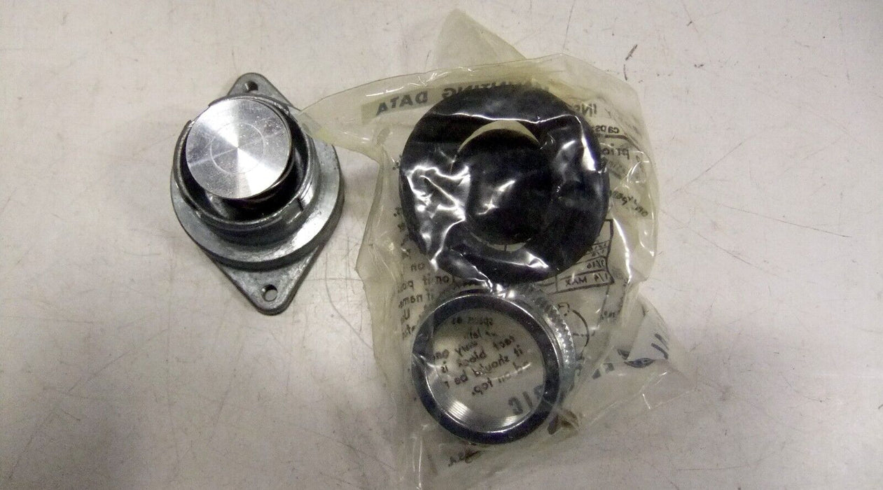 GE CR2940WA200B Operator for PB Momentary