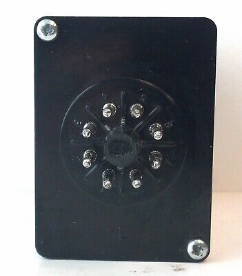 Dayton 1A366 120 VAC 30 VDC .1-10 sec On/Off Delay Solid State Time Delay Relay