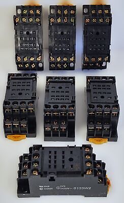 Omron PYF14A-E Relay Socket
