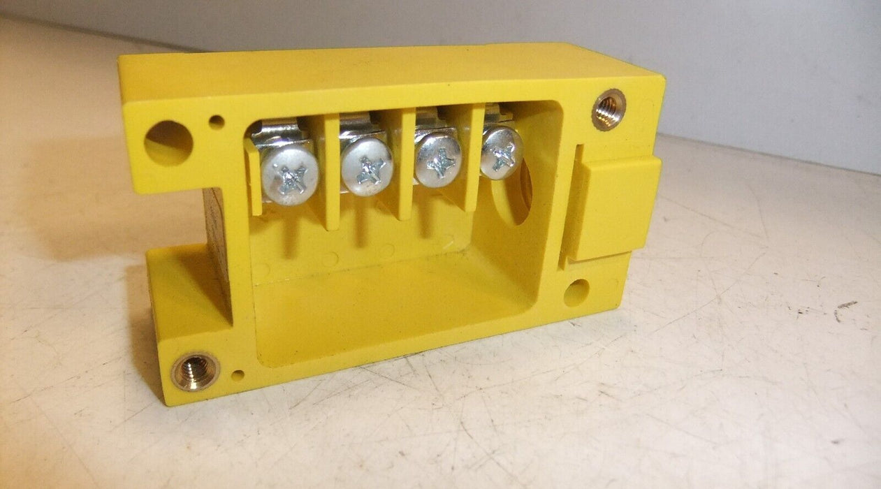 Banner Engineering Maxi-Beam Wiring Base 25546 RWB4