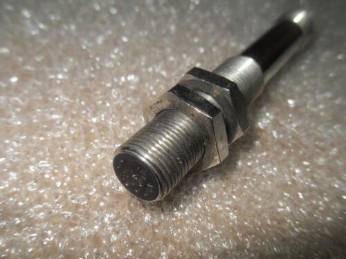 Baumer FZAM12P1104/S14 Standard Diffuse Sensor