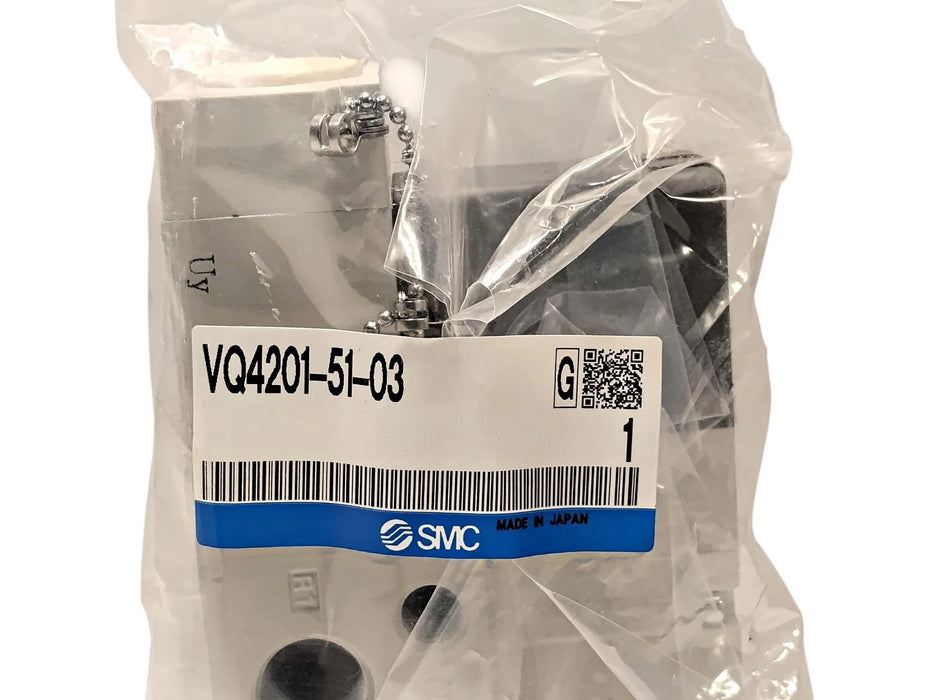 SMC VQ4201-51-03 Solenoid Valve w/ 12 V DC Coil and Manifold w/ 3/8 in NPT Ports
