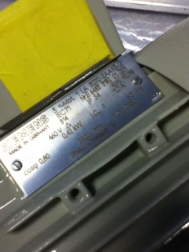 Siemens 3070-2AA92-Z Motor