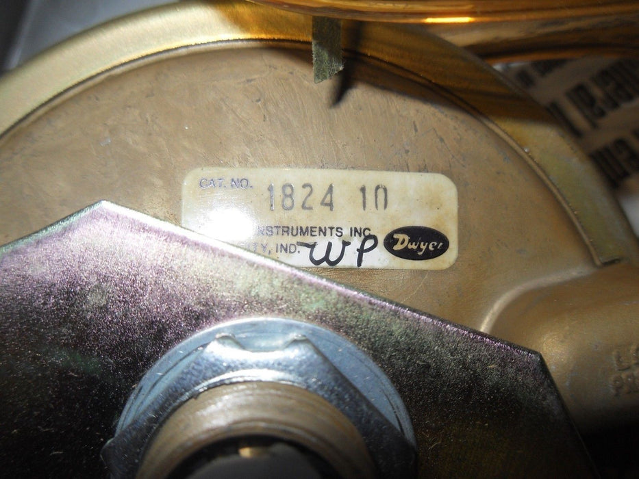 Dwyer 1824 10 Low Pressure Switch W/ Enclosure