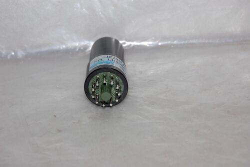 HAMAMATSU PHOTOMULTIPLIER 1P28HA