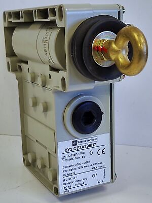Telemecanique XY2CE2A296H7 Emergency Stop Pull Switch