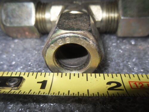 5 Parker 8BU T Fittings