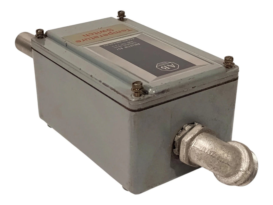 Allen-Bradley 837-V2J Series A 600 V AC 5 A Direct Imersion Temperature Switch