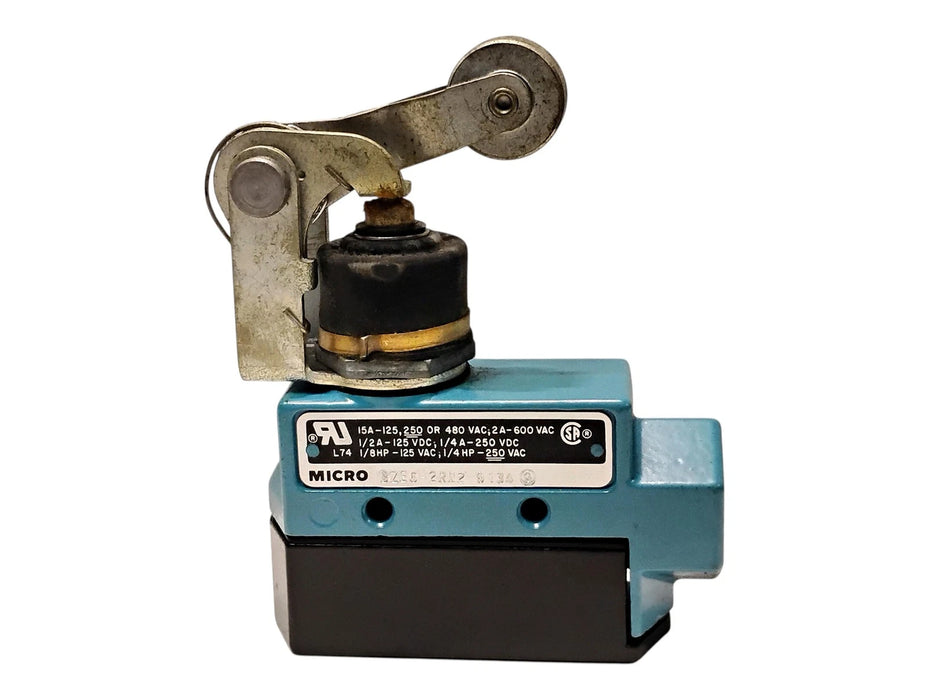 Micro Switch BZE6-2RN2 250 V AC 15 A Roller Plunger Limit Switch