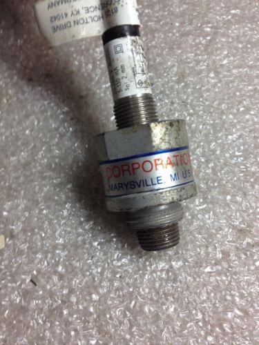 Balluff BES-516-207-BO-E Sensor with Btm 003172 Add On